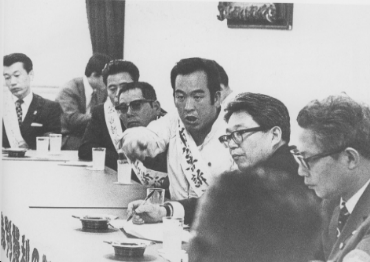 �T�i����߂Ăق����Ƃ̗v��